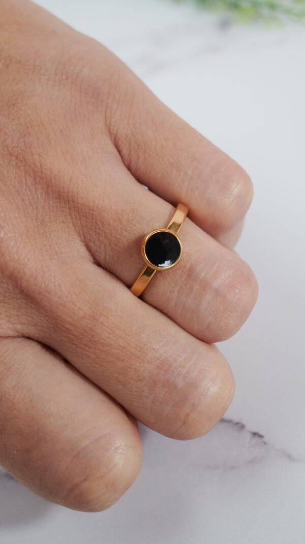 Cyvin (16) CYVIN DORADO