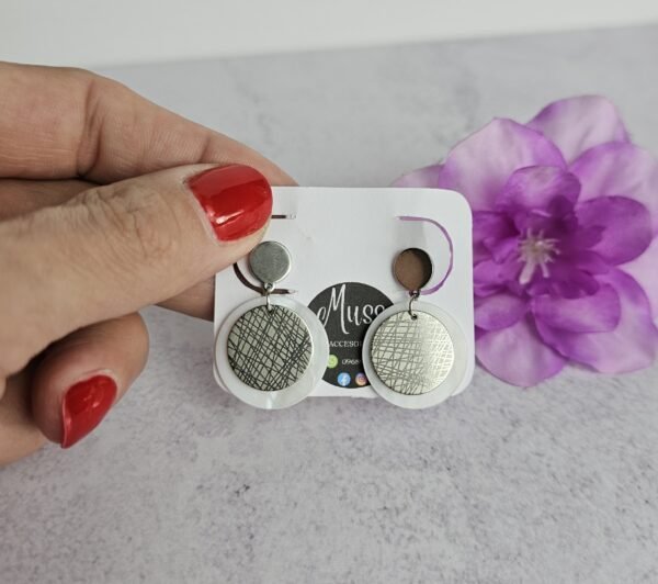 caravanas circulares cuadrada1 Circulo con nacar